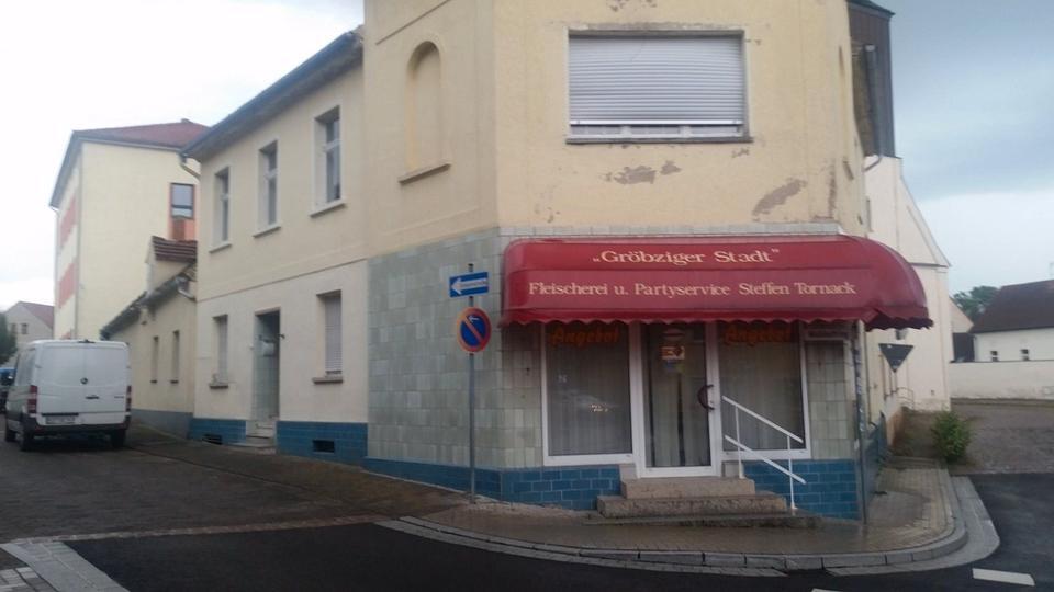 Haus mit Wohnung und Gewerbe zu verkaufen auch Mitkauf zimmer