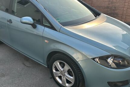 Seat Leon 210.000 km 3.700 &euro; Remscheid 42853