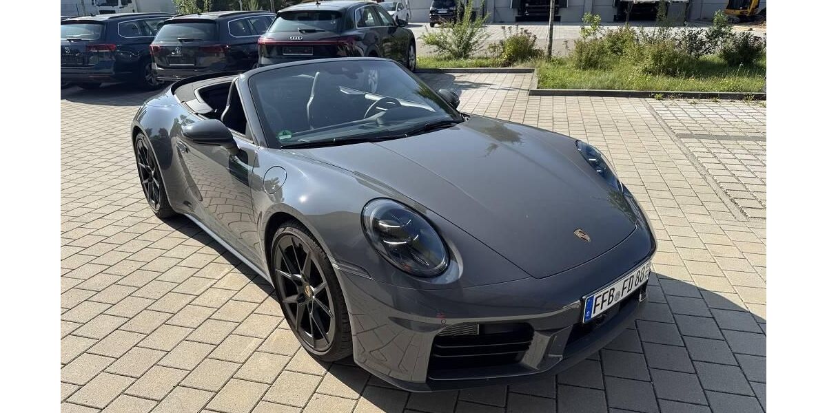 Porsche 992 8.500 km 149.950 &euro; Egenhofen OT Unterschweinbach 82281