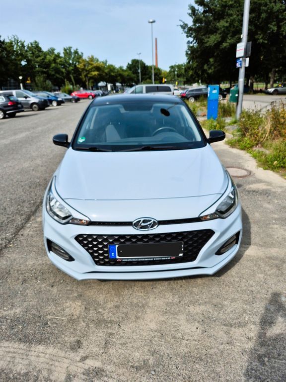 Hyundai i20 41.000 km 12.000 € Hofgeismar 34369