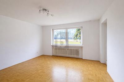 RUHIGE LAGE MIT BLICK INS GRÜNE - Etagenwohnung Puchheim | Angebot:26391655