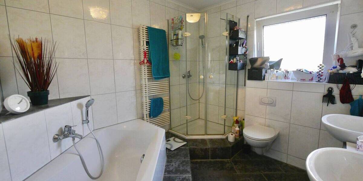 Etagenwohnung Wiesbaden Nordenstadt - 3 Zimmer, 94 m&sup2;, 329.000&euro; | Angebot:26816487