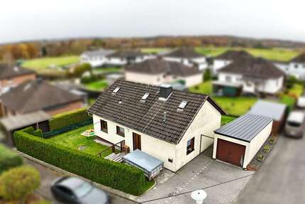 Haus zum Kaufen in Dierdorf Brückrachdorf 215.000 € 97 m² 5 zimmer