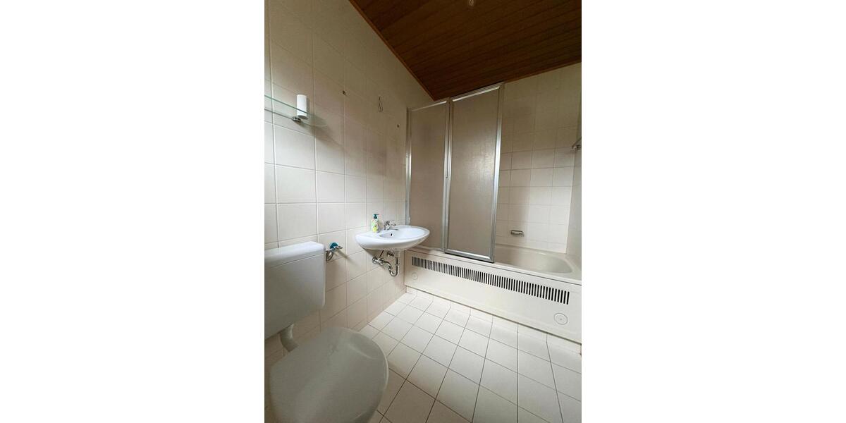 Bungalow Eckental - 3 Zimmer, 75 m&sup2;, 1.500&euro; | Angebot:25204848