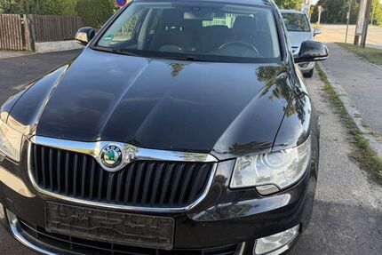 Skoda Superb 253.900 km 5.950 &euro; Ergoldsbach 84061