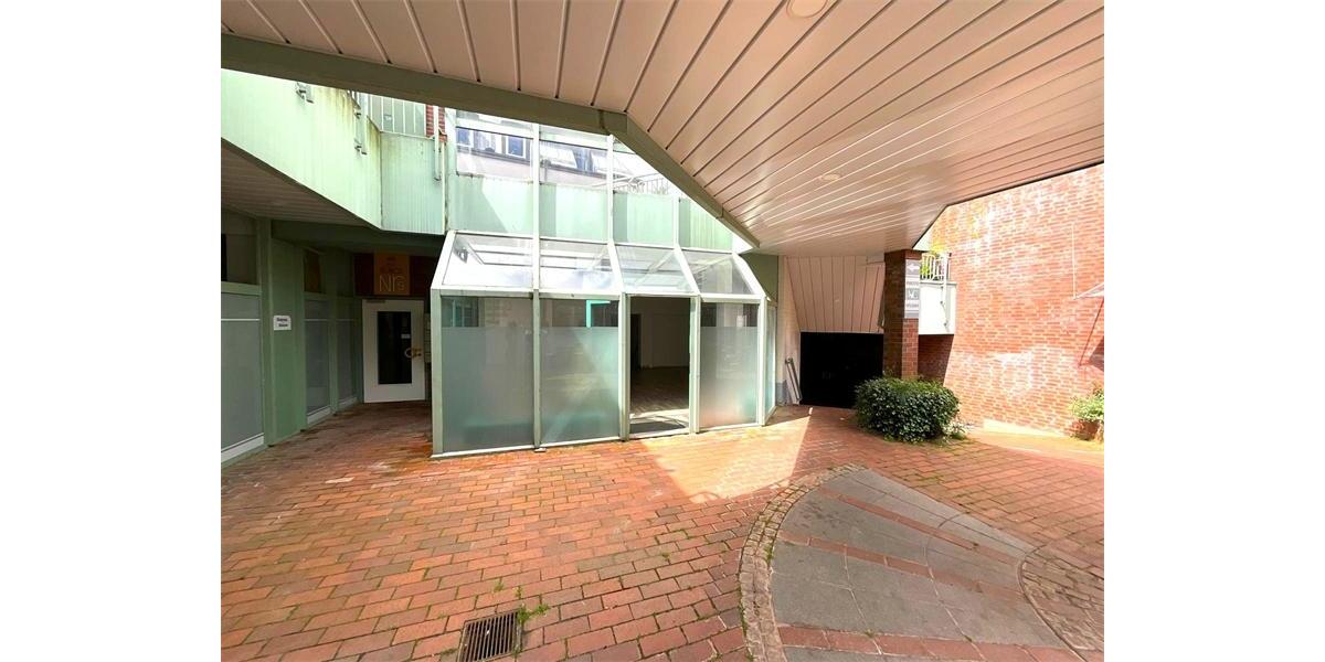 Laden – Bürofläche, ca. 56 m², im 1. OG der Markttwiete in Bad Schwartau zimmer