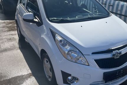 Chevrolet Spark 176.700 km 1.499 &euro; Hamburg 21107