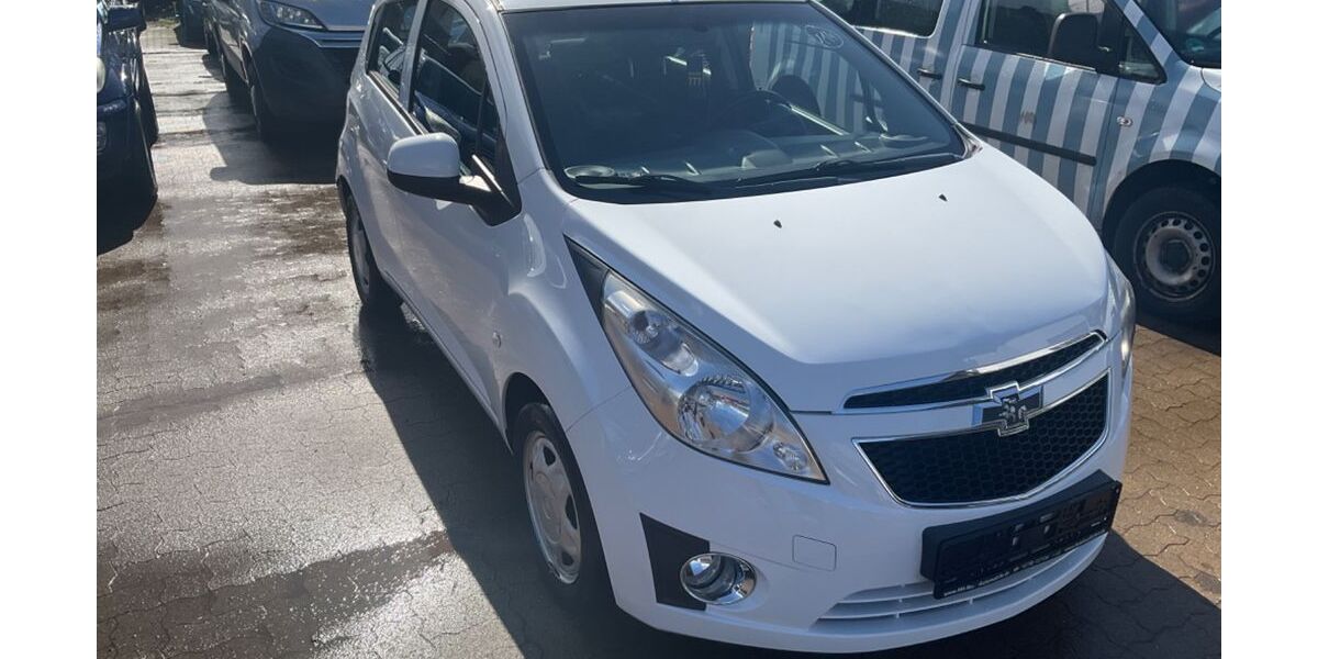 Chevrolet Spark 176.700 km 1.499 &euro; Hamburg 21107