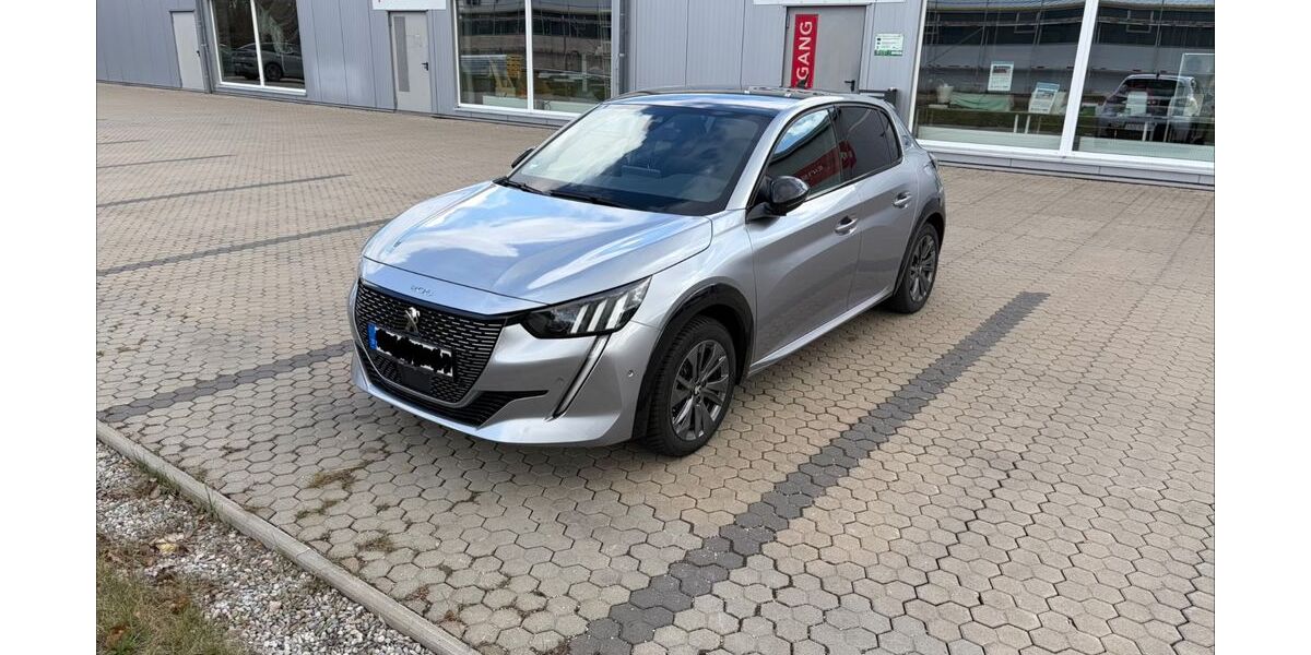 Peugeot 208 34.500 km 17.990 &euro; Gunzenhausen 91710