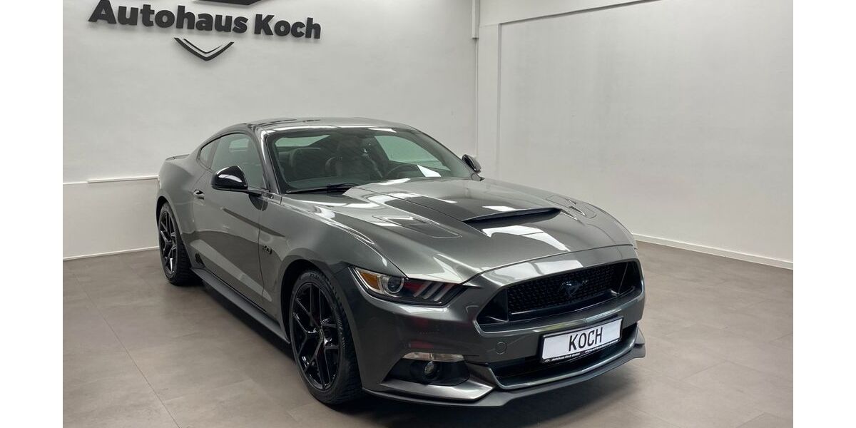 Ford Mustang 112.879 km 28.900 € Mainz 55129