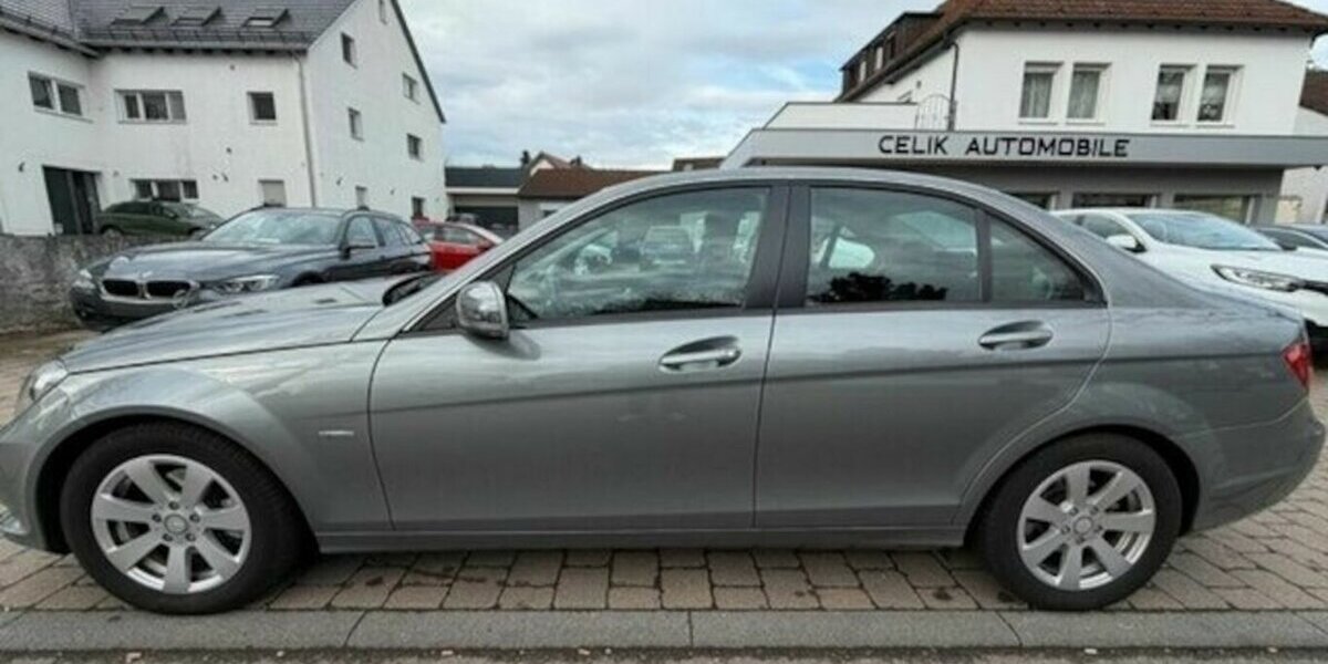 Mercedes-Benz C 200 CDI Limousine Elegance 1. Hand 89.900 km 10.990 &euro; Neckarsulm 74172