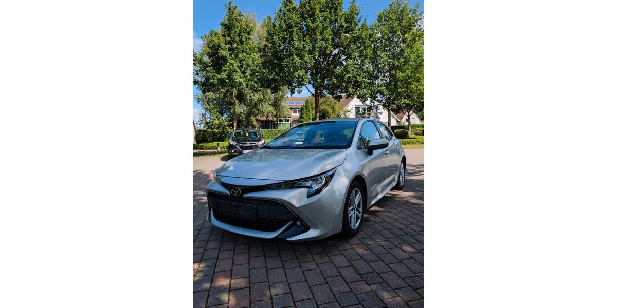 Toyota Corolla 87.000 km 15.500 &euro; Harpstedt 27243