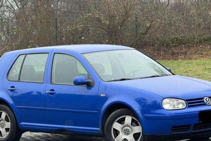 VW Golf 134.000 km 2.800 € Murr 71711