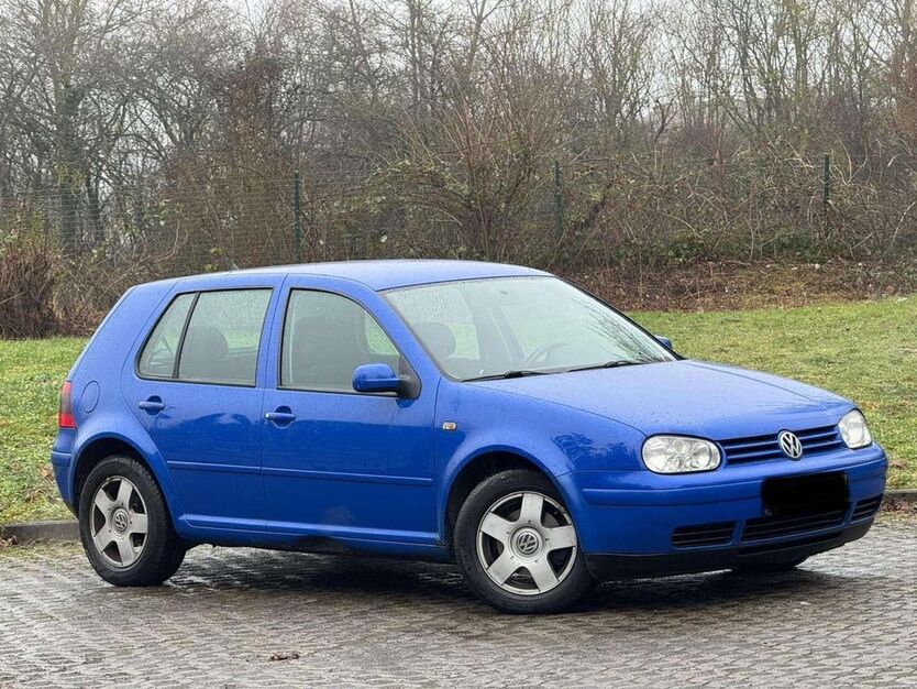 VW Golf 134.000 km 2.800 € Murr 71711