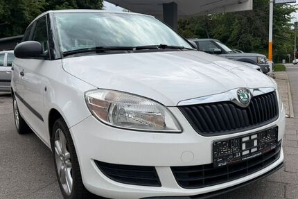 Skoda Fabia 217.145 km 2.599 &euro; Kiel 24148