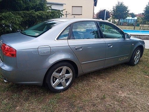 Audi A4 75.000 km 7.900 € Kölsa 04895