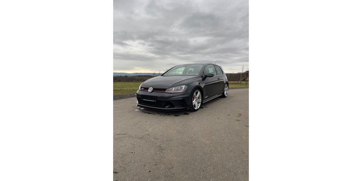 VW Golf 103.428 km 22.299 € Koblenz 56077