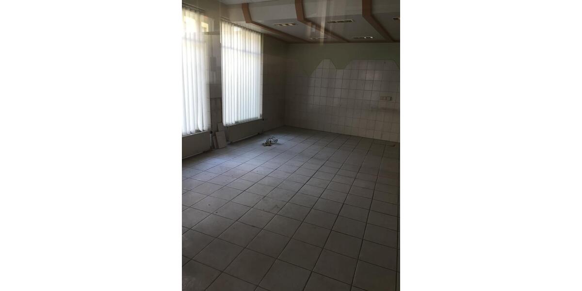 Geschäftsflächen 79,60m² und 77,38m² zimmer