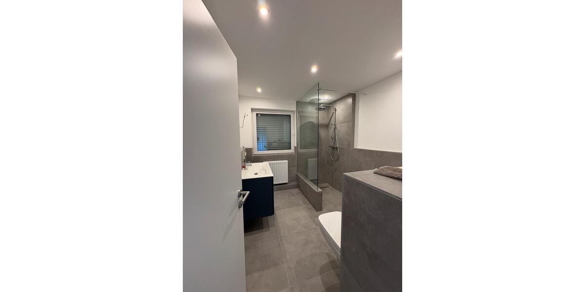 Doppelhaushälfte Alsdorf - 5 Zimmer, 150 m&sup2;, 1.200&euro; | Angebot:24863790