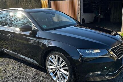 Skoda Superb 165.000 km 14.000 &euro; Langenhahn 56459