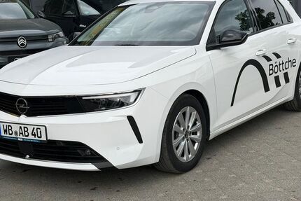 Opel Astra 32.300 km 17.950 &euro; Lutherstadt Wittenberg 06886