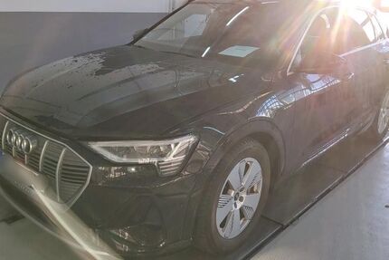 Audi e-tron 36.000 km 29.350 &euro; Bad Langensalza 99947