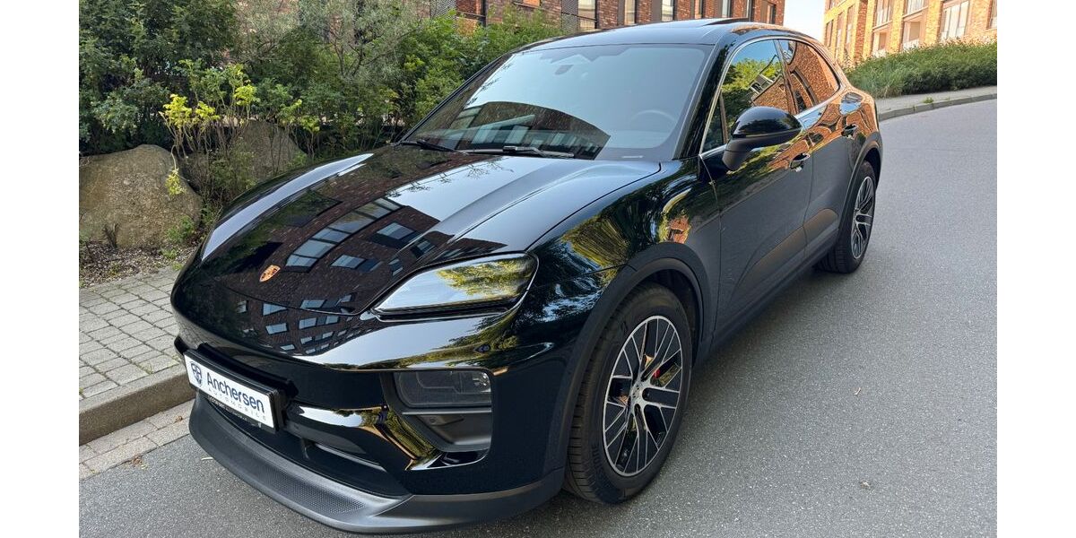 Porsche Macan 14.990 km 79.890 &euro; Flensburg 24944