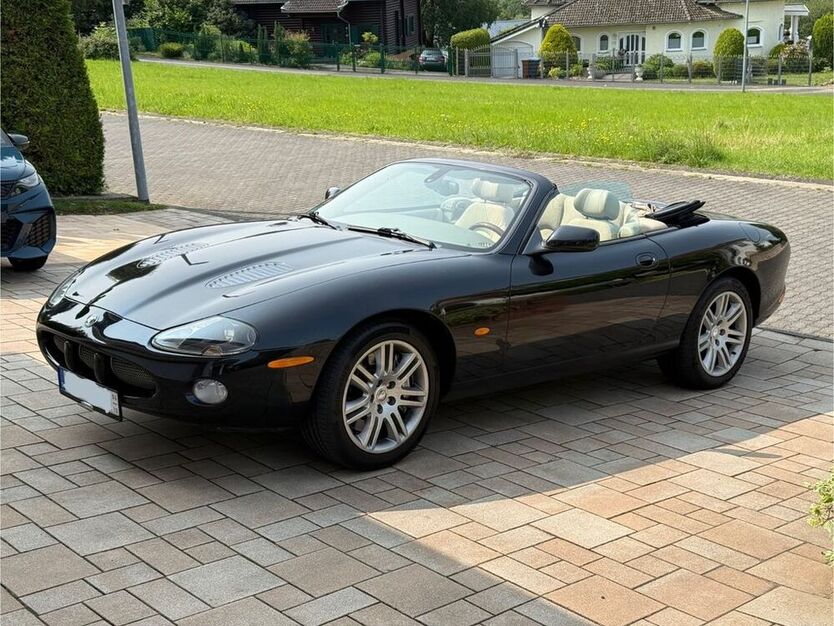 XKR