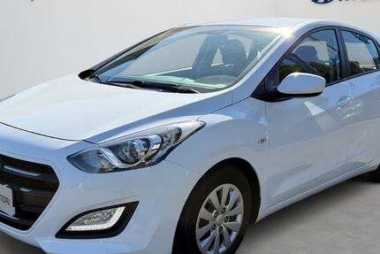 Hyundai i30 72.074 km 10.990 &euro; Contwig 66497