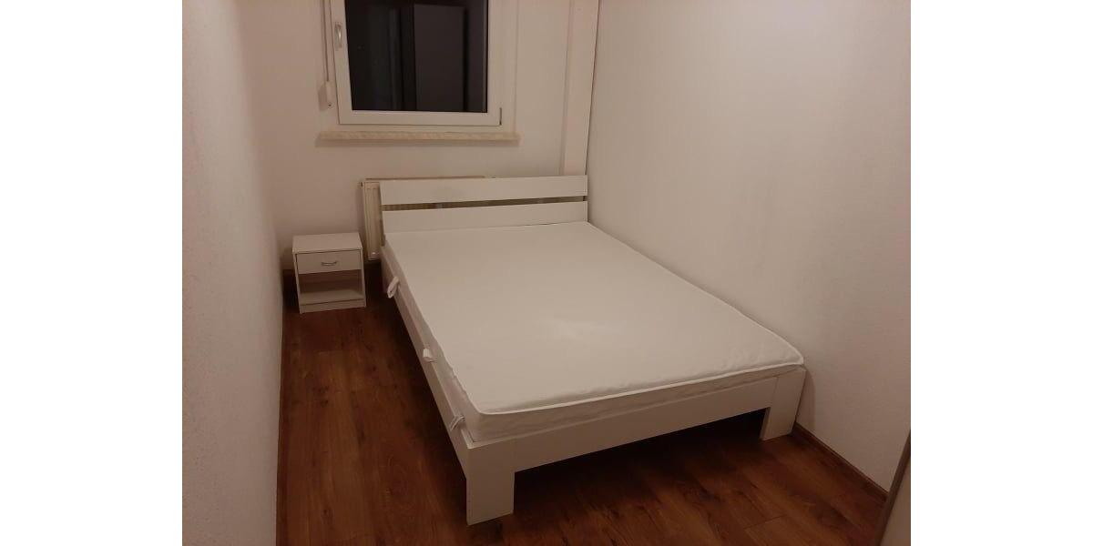 Etagenwohnung Apolda - 4 Zimmer, 73 m&sup2;, 109.500&euro; | Angebot:24730905