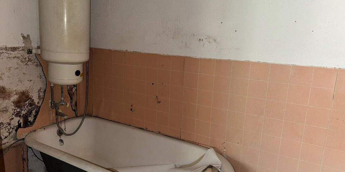 Bauernhaus, Landhaus Haigerloch Stetten - 6 Zimmer, 100 m&sup2;, 98.000&euro; | Angebot:25800945