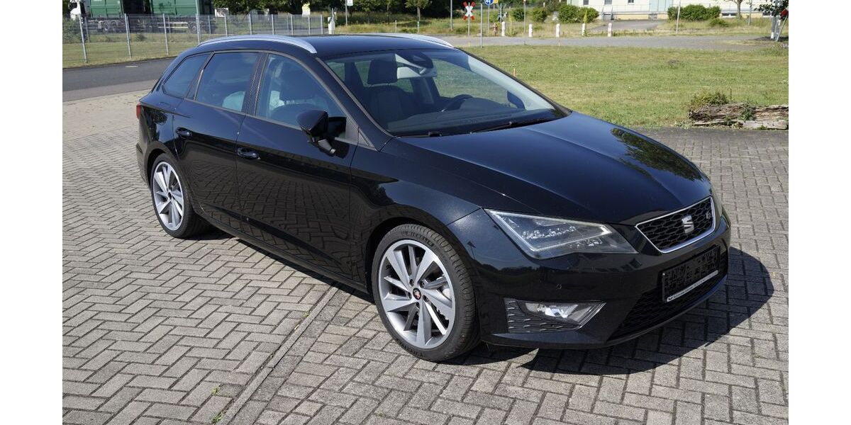 Seat Leon 195.300 km 8.299 &euro; Bitterfeld 06749