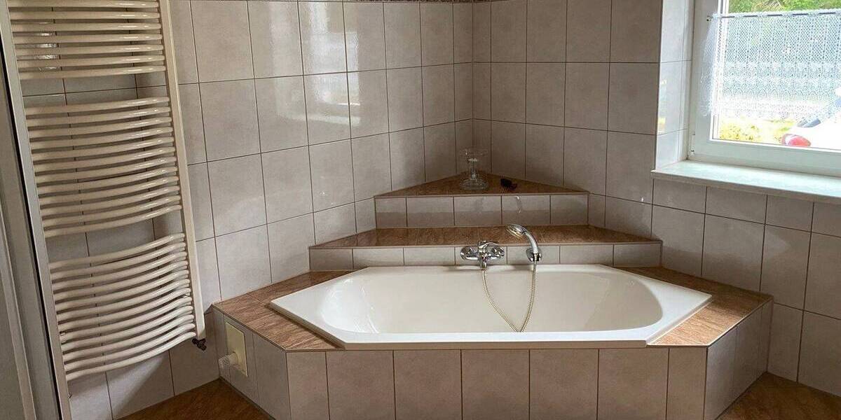 Einfamilienhaus Rothenburg - 6 Zimmer, 207 m&sup2;, 125.000&euro; | Angebot:25679716