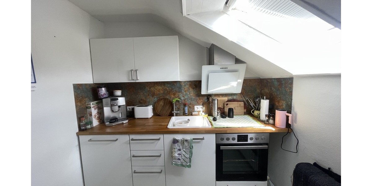 69 m² zum Wohlfühlen – Dachgeschosswohnung mit Stellplatz - Dachgeschoßwohnung Bad Honnef / Aegidienberg Aegidienberg | Angebot:27133833