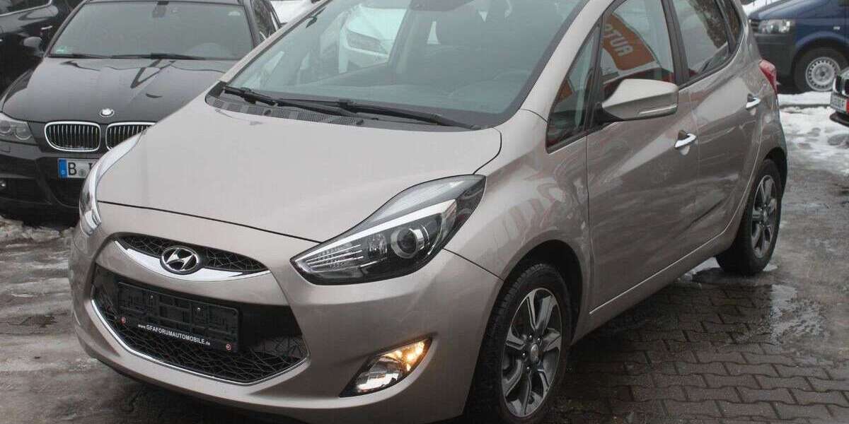 Hyundai iX20 65.000 km 11.900 &euro; Berlin 12057