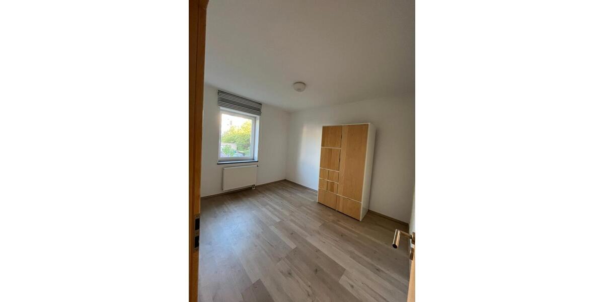 Einfamilienhaus Hof Altstadt - 4 Zimmer, 140 m&sup2;, 1.200&euro; | Angebot:26153717