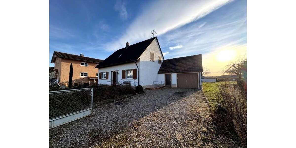 Einfamilienhaus Neuenburg - 7 Zimmer, 147 m&sup2;, 450.000&euro; | Angebot:24771592