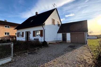 Haus Neuenburg - 7 Zimmer, 147 m&sup2;, 450.000&euro; | Angebot:24771592