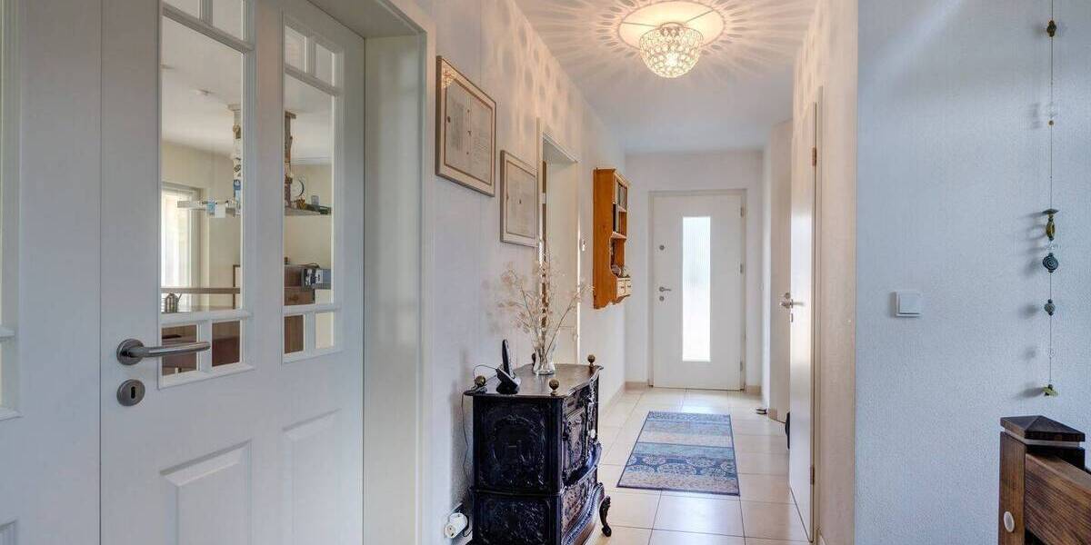 Perfekt für Familien in ruhiger Ortsrandlage! Großzügiges Einfamilienhaus mit moderner Ausstattung! 6 zimmer