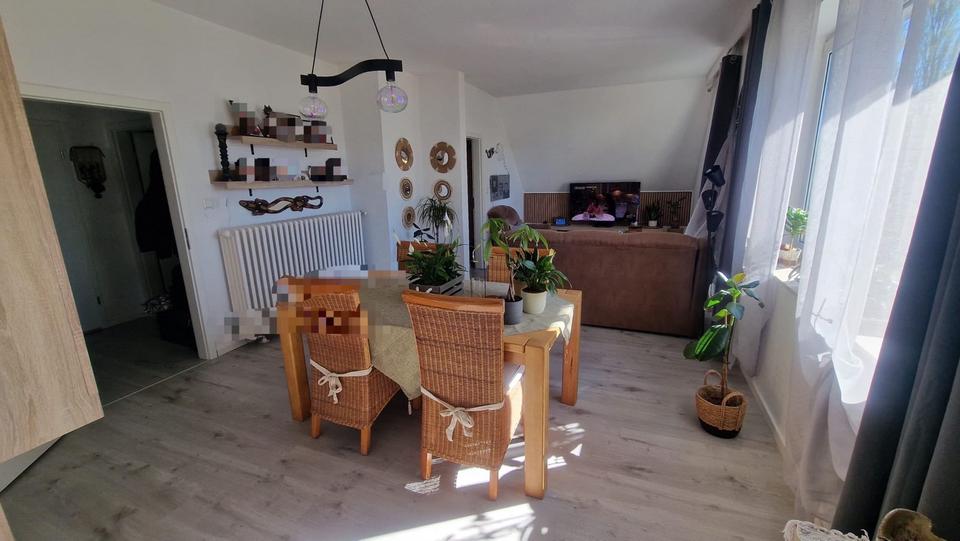 Dachgeschoßwohnung Enger - 3 Zimmer, 80 m&sup2;, 630&euro; | Angebot:26302927