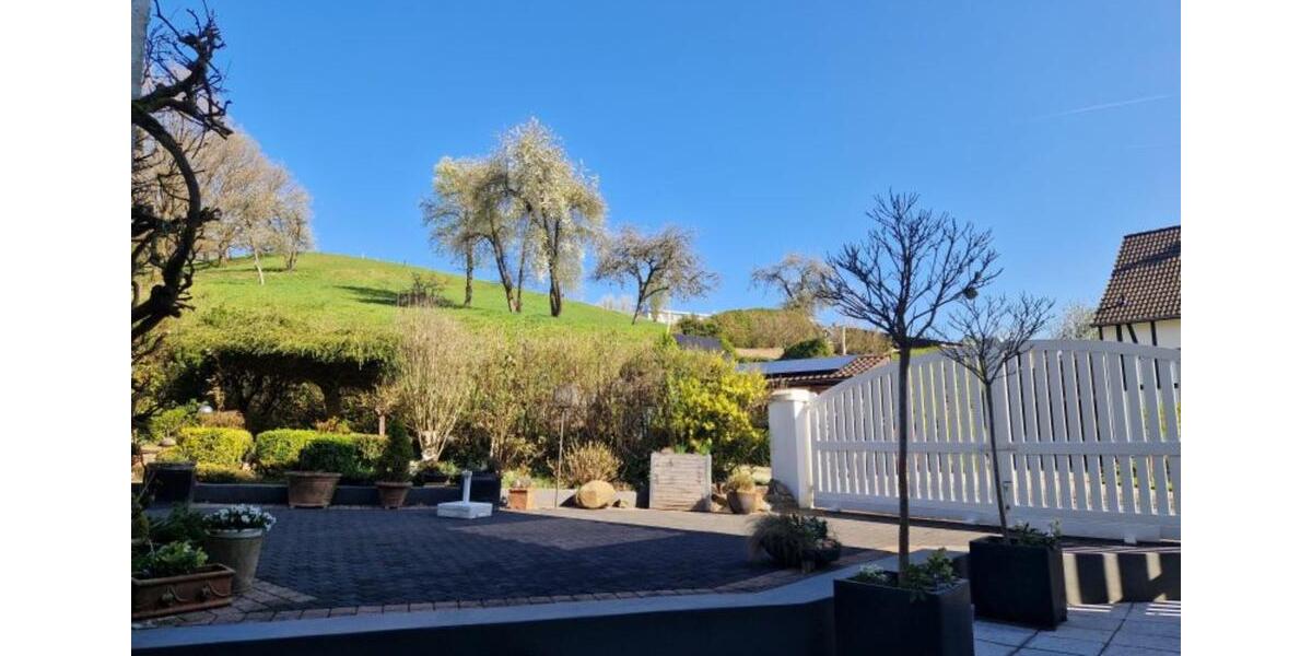 Einfamilienhaus Engelskirchen - 7 Zimmer, 214 m&sup2;, 745.000&euro; | Angebot:25220347