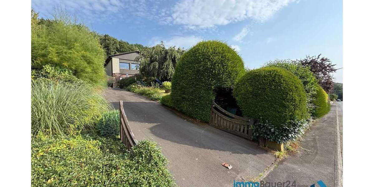 Haus zum Kaufen in Kirchen 398.000 € 218 m² 7 zimmer