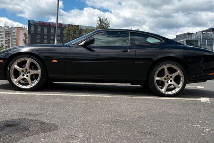 Jaguar XKR 120.766 km 26.000 &euro; Kraków 30-30