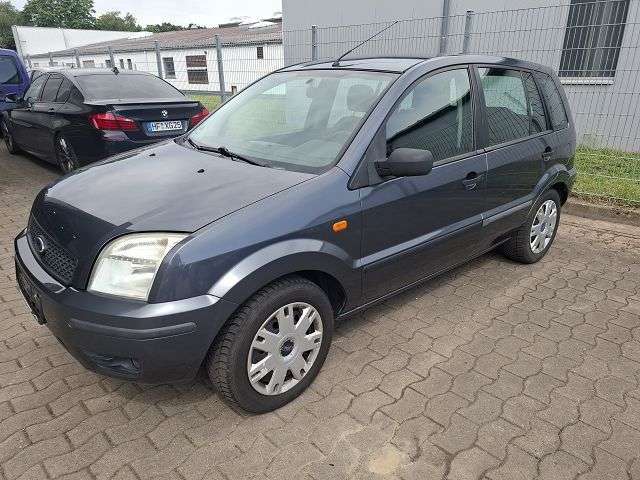 Ford Fusion 141.000 km 2.590 &euro; Lübbecke 32312