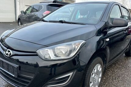 Hyundai i20 118.000 km 3.990 &euro; Münster 48157