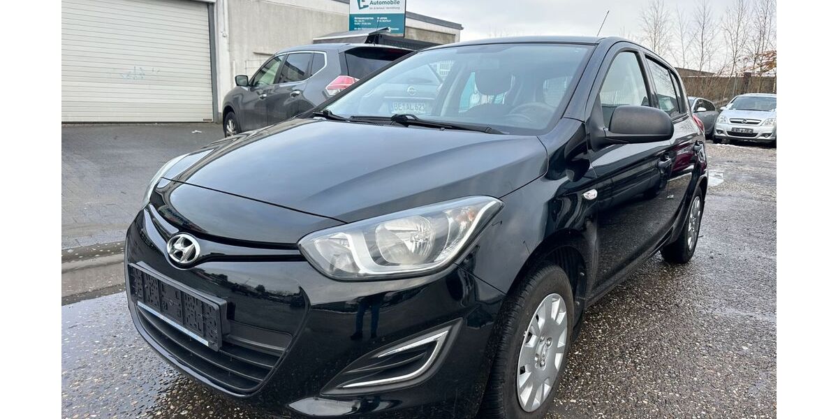 Hyundai i20 118.000 km 3.990 &euro; Münster 48157