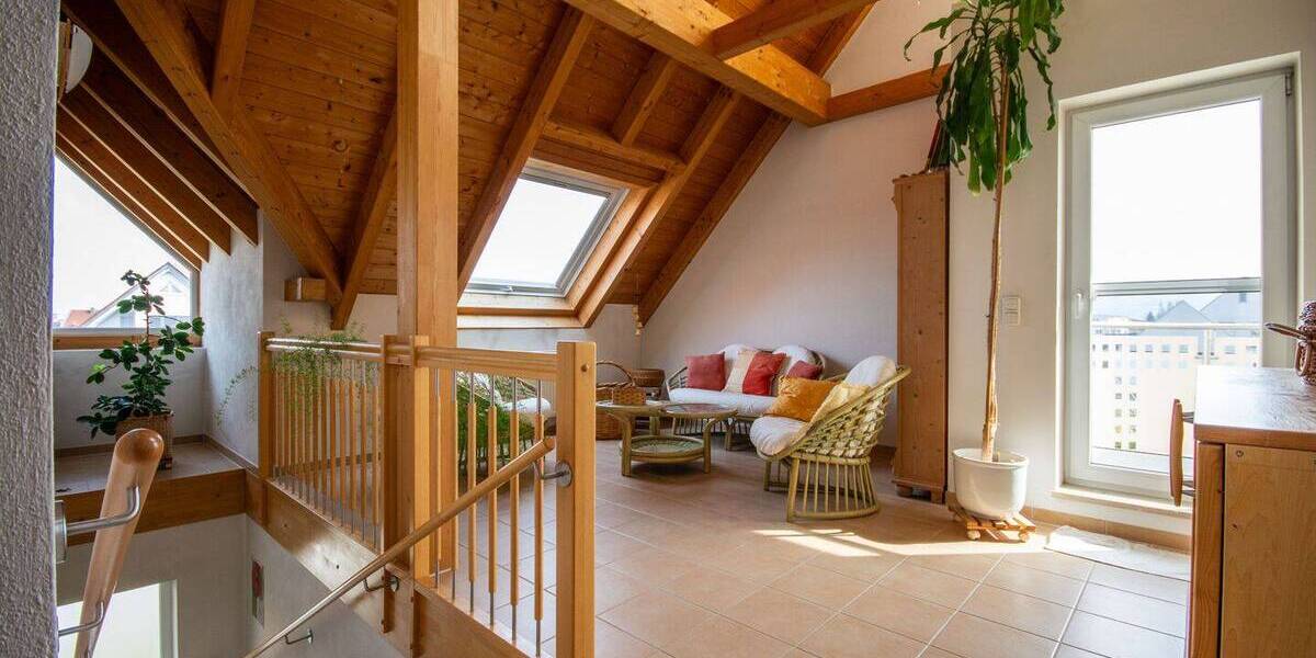 Einfamilienhaus Berngau - 7 Zimmer, 211 m&sup2;, 693.000&euro; | Angebot:25957287
