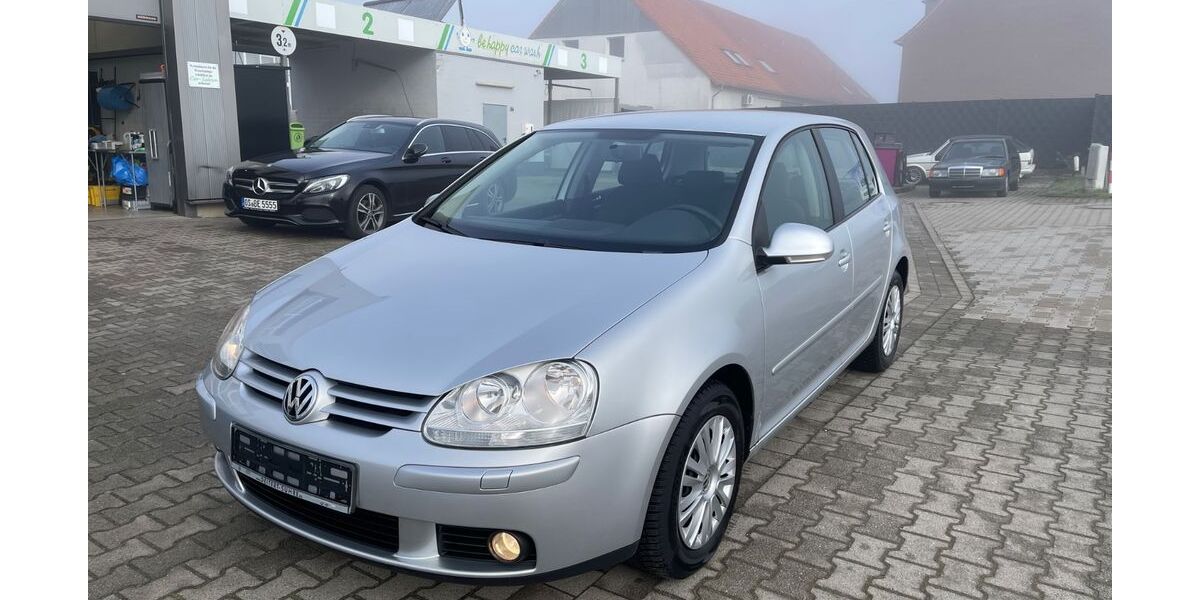 VW Golf 228.200 km 2.990 &euro; Hilter a.T.W. 49176