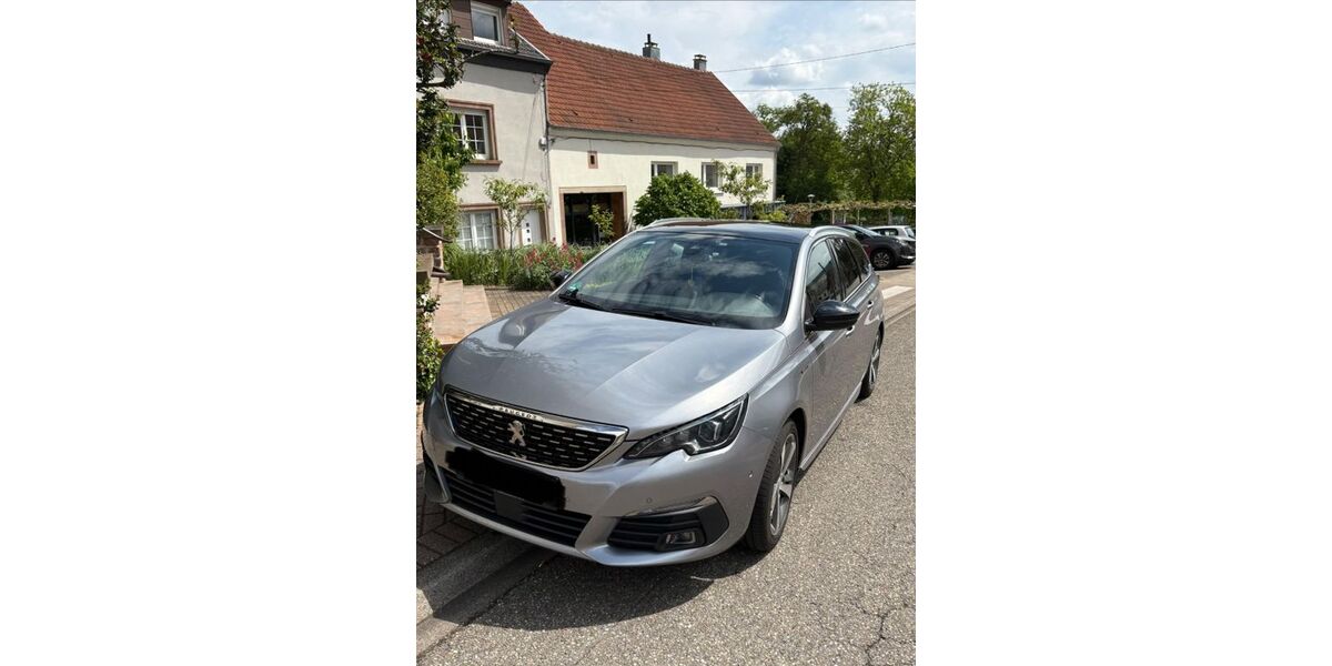 Peugeot 308 114.000 km 10.900 &euro; Kleinblittersdorf 66271