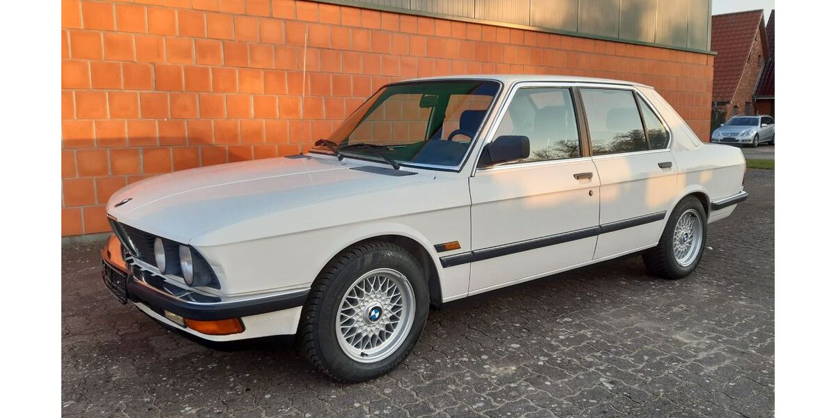 BMW 524 166.000 km 11.500 &euro; Karlshöfen 27442